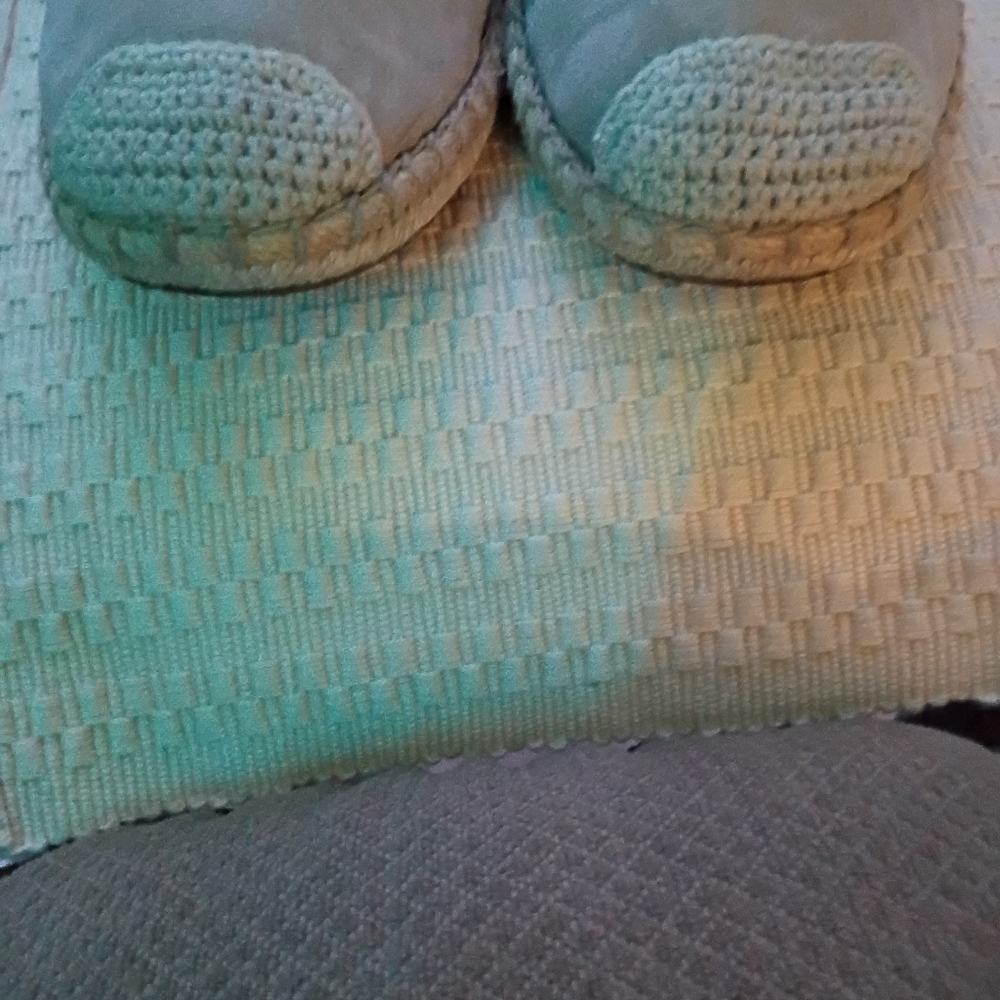 Stylish Espadrilles Adam Tucker by Me Too  Womens 8.5Seaside Slip Like New - Picture 4 of 6